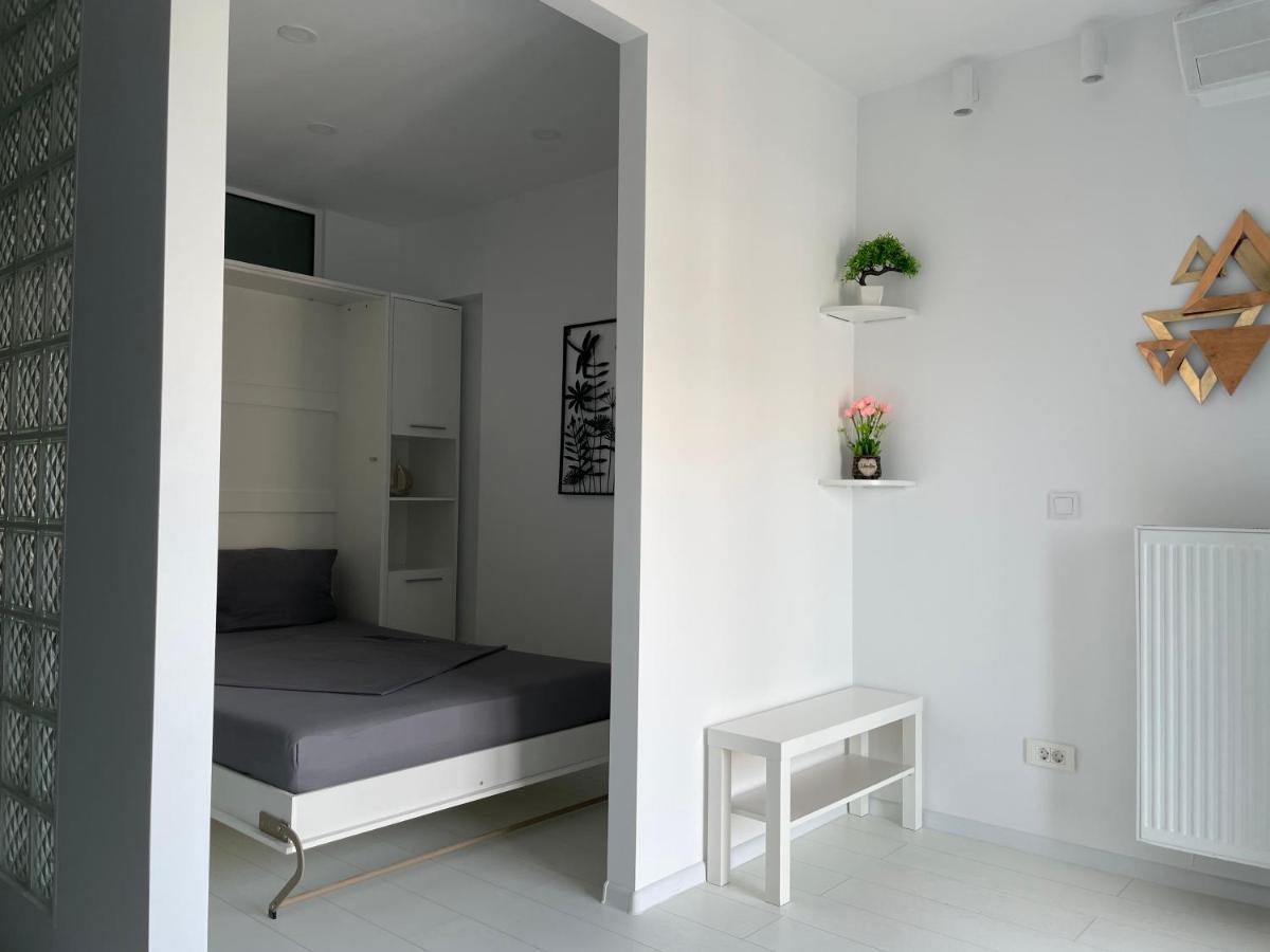 Luxury Westpark 2-Room Apartment Lakeview W5 Bucareste Exterior foto